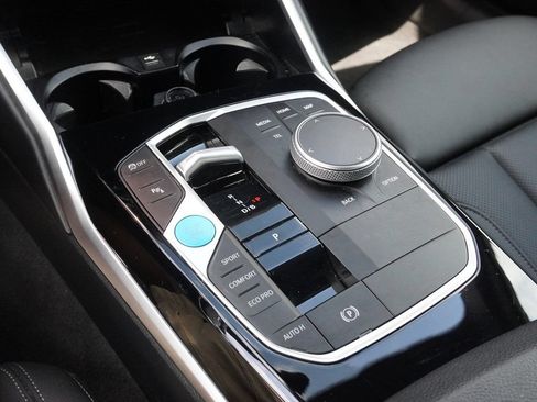 Used 2023 BMW i4 eDrive35 w/ Premium Package RWD image 57