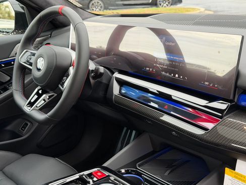 New 2026 BMW M5 w/ Executive Package image 19