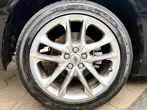 Used 2022 Dodge Challenger GT AWD/4WD image 39