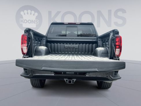 New 2026 GMC Sierra 1500 Elevation w/ Elevation Premium Package AWD/4WD image 25