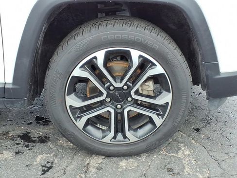 Used 2022 Jeep Compass Limited AWD/4WD image 9