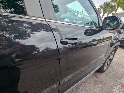 Used 2022 Volkswagen Atlas SEL AWD/4WD image 17
