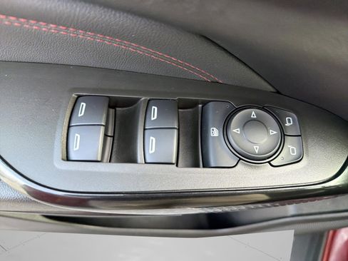 Used 2024 Chevrolet Trax RS w/ Driver Confidence Package image 28