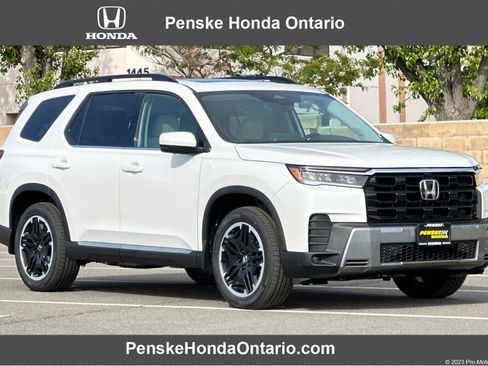 New 2026 Honda Pilot Touring image 1