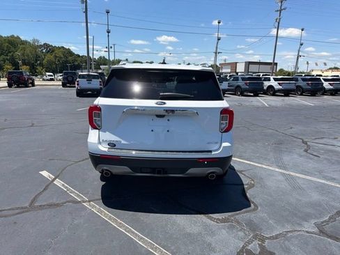 Certified 2021 Ford Explorer Limited w/ Equipment Group 301A AWD/4WD image 6