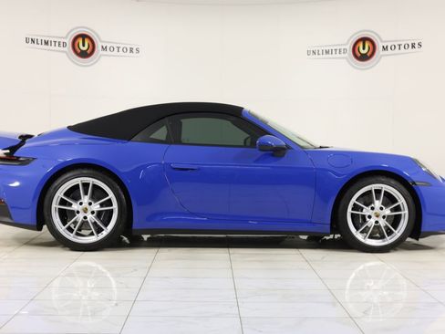 Used 2026 Porsche 911 Carrera image 32