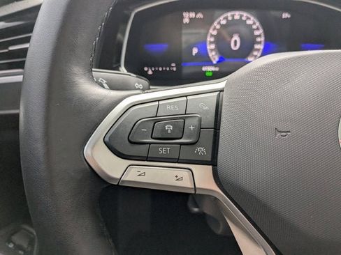 Used 2023 Volkswagen Jetta SE image 19