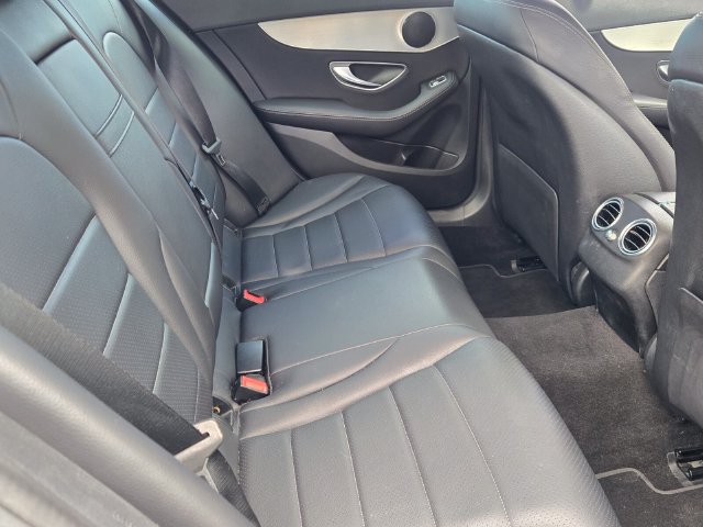 Used 2019 Mercedes-Benz C 300 Sedan image 14