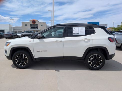 Used 2020 Jeep Compass Trailhawk AWD/4WD image 2