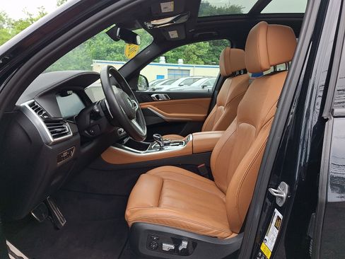 Used 2022 BMW X5 M50i AWD/4WD image 12