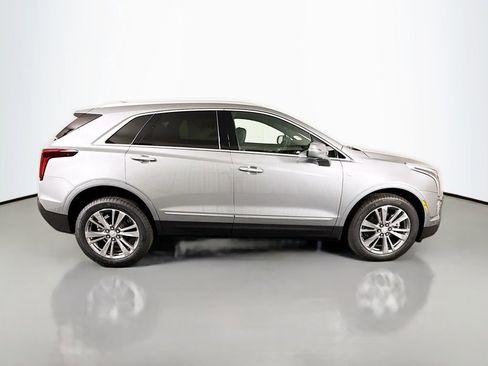 New 2026 Cadillac XT5 Premium Luxury w/ Driver Assist Package AWD/4WD image 8
