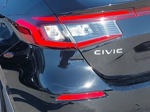 Used 2022 Honda Civic EX-L image 34