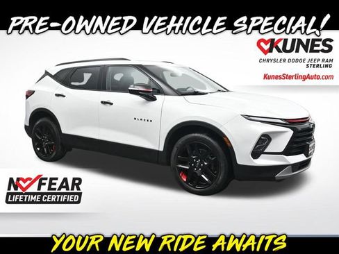 Used 2023 Chevrolet Blazer LT AWD/4WD image 1