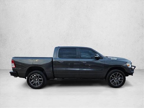 Used 2019 RAM 1500 Big Horn AWD/4WD image 4