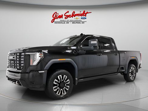 Used 2025 GMC Sierra 2500 Denali Ultimate AWD/4WD image 6