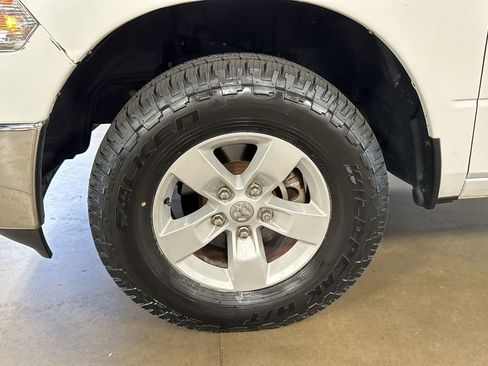 Used 2019 RAM 1500 Tradesman w/ Chrome Plus Package AWD/4WD image 29