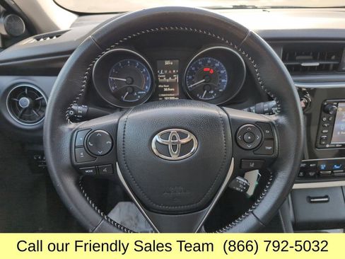 Used 2018 Toyota Corolla iM image 16