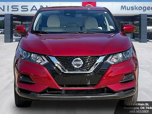 Used 2022 Nissan Rogue Sport S FWD image 2