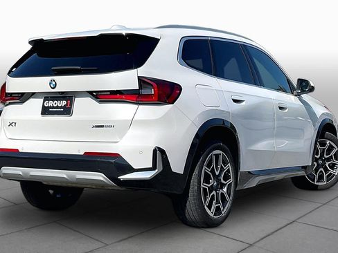 Used 2025 BMW X1 xDrive28i w/ Convenience Package AWD/4WD image 12