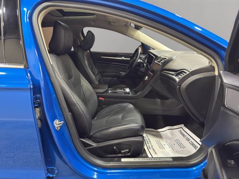 Used 2020 Ford Fusion Titanium image 21