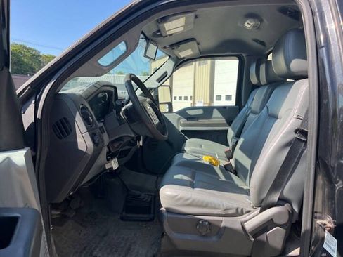 Used 2014 Ford F250 XL w/ Snow Plow Prep Package AWD/4WD image 10