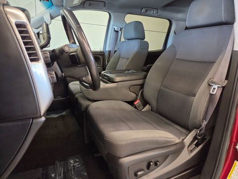 Used 2017 Chevrolet Silverado 1500 LT w/ All Star Edition image 5