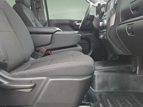 Used 2024 GMC Sierra 1500 Pro w/ Pro Value Package image 15