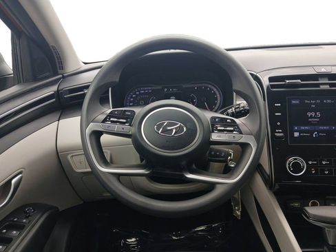 Certified 2023 Hyundai Tucson SE FWD image 12