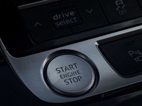 Used 2020 Audi Q7 3.0T Premium Plus w/ Premium Plus Package image 20