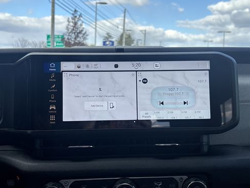 Used 2025 Jeep Wrangler Sport image 25