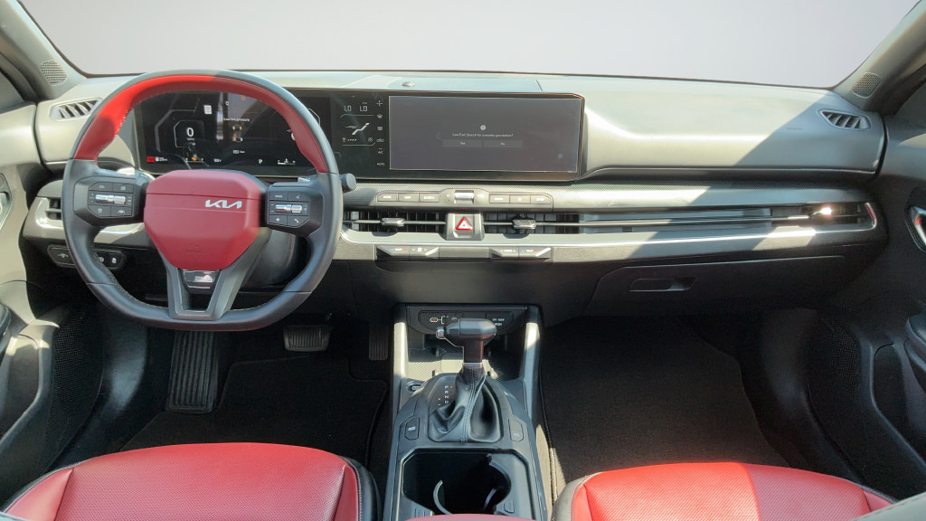 Used 2025 Kia K4 GT-Line w/ GT-Line Premium Package FWD image 7