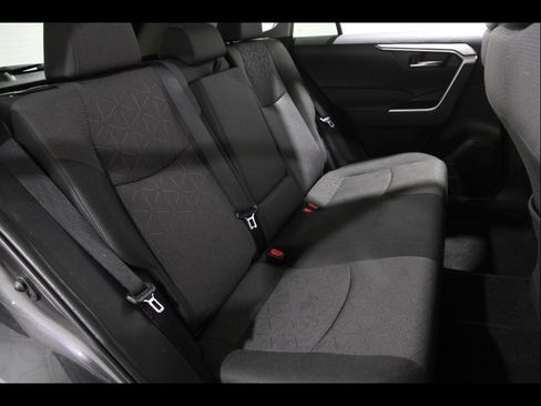 Used 2023 Toyota RAV4 XLE w/ Convenience Package image 18