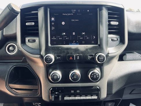 Used 2024 RAM 3500 Tradesman w/ Chrome Appearance Group image 12