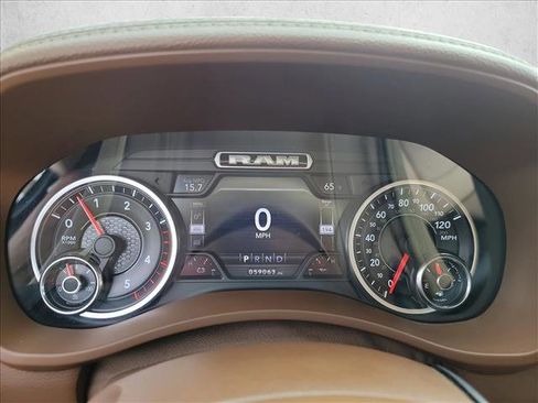 Used 2019 RAM 2500 Laramie image 18