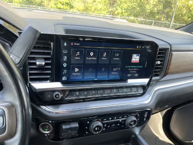 Used 2024 Chevrolet Silverado 2500 High Country w/ High Country Premium Package AWD/4WD image 24