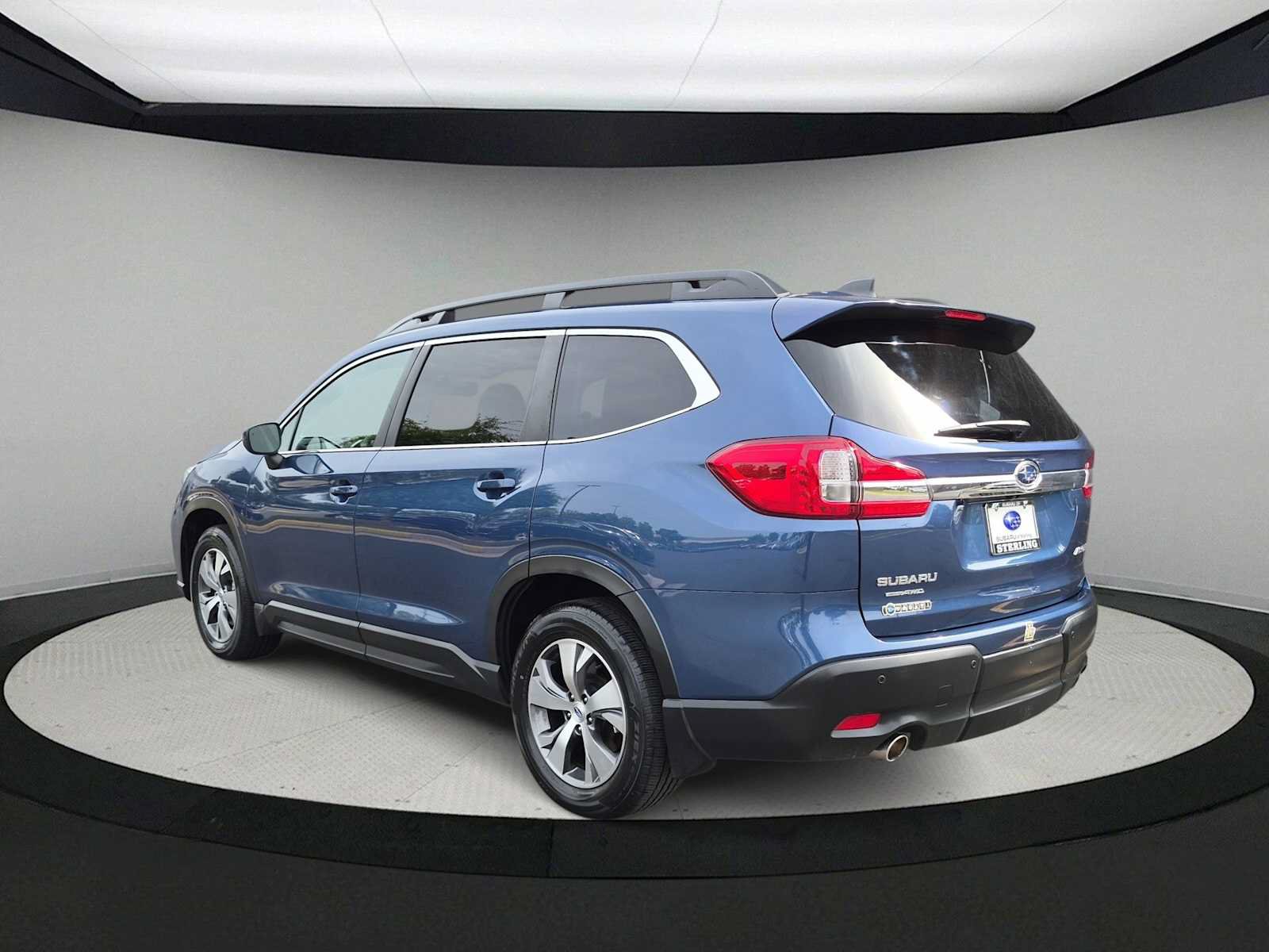 Used 2022 Subaru Ascent Premium w/ Convenience Package AWD/4WD image 6