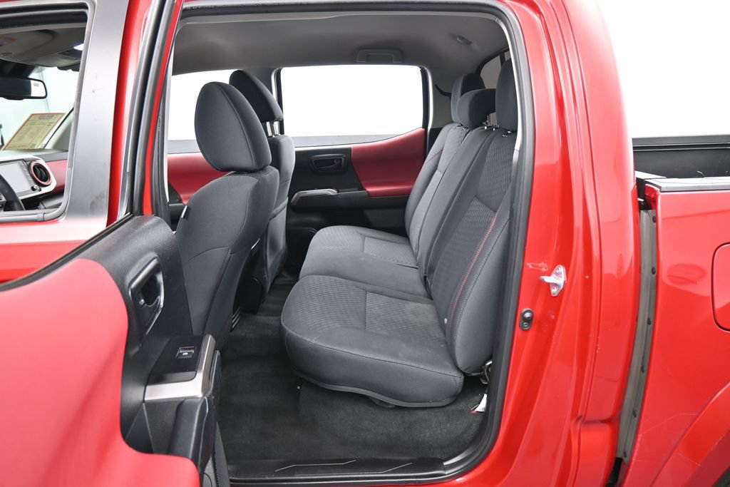 Used 2023 Toyota Tacoma SR5 w/ Technology Package RWD image 29