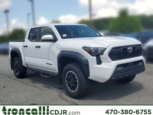 Used 2024 Toyota Tacoma TRD Off-Road AWD/4WD image 1