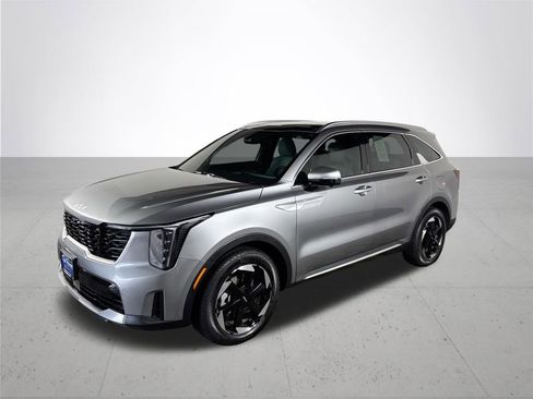Certified 2025 Kia Sorento SX Prestige image 2