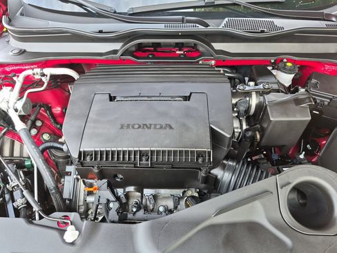 Used 2024 Honda Pilot TrailSport image 33