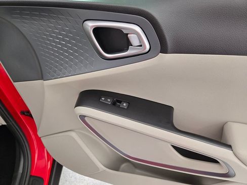 Used 2023 Kia Soul EX FWD image 23
