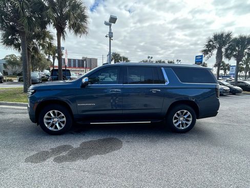New 2026 Chevrolet Suburban Premier w/ Sun And Tow Package AWD/4WD image 4