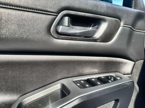Certified 2023 Nissan Pathfinder S AWD/4WD image 12