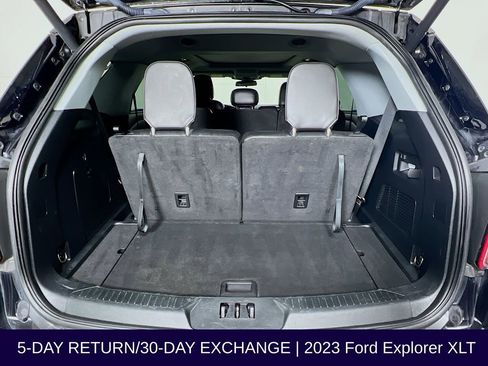 Used 2023 Ford Explorer XLT w/ Equipment Group 202A image 31