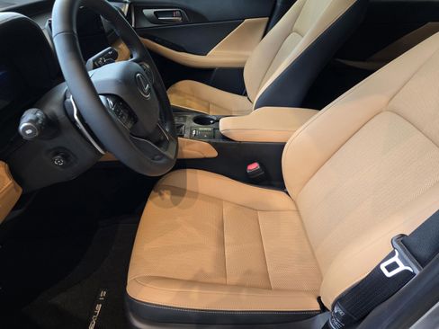 New 2026 Lexus IS 350 F Sport RWD image 5