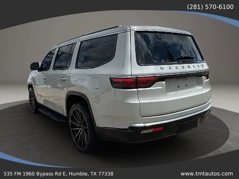 Used 2022 Jeep Wagoneer Series I w/ Convenience Group I RWD image 4