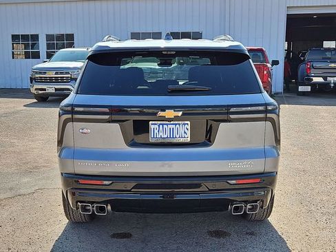 New 2026 Chevrolet Traverse High Country w/ LPO, Floor Liner Package image 42