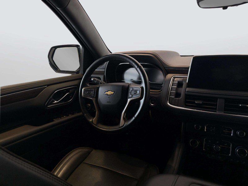 Used 2022 Chevrolet Tahoe High Country w/ Premium Package 2 AWD/4WD image 26