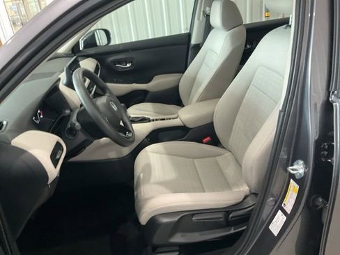 Certified 2026 Honda HR-V LX image 3