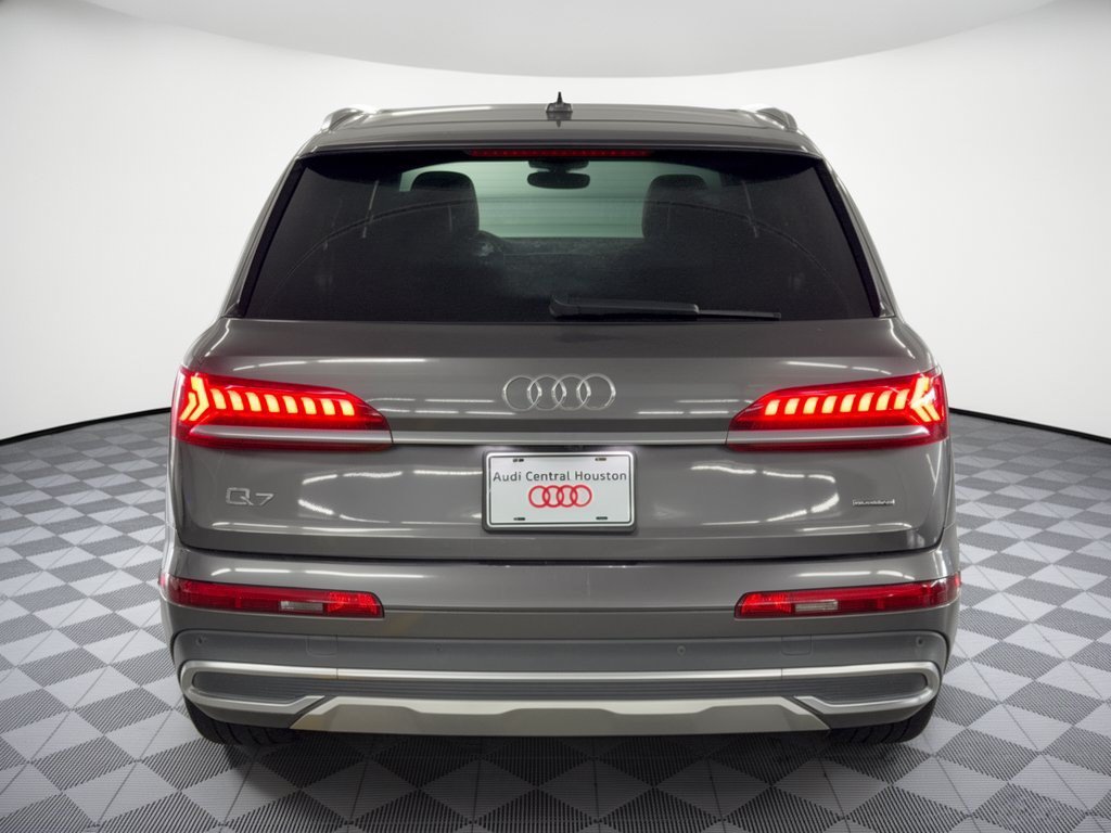 Used 2021 Audi Q7 2.0T Premium w/ Convenience Package AWD/4WD image 11